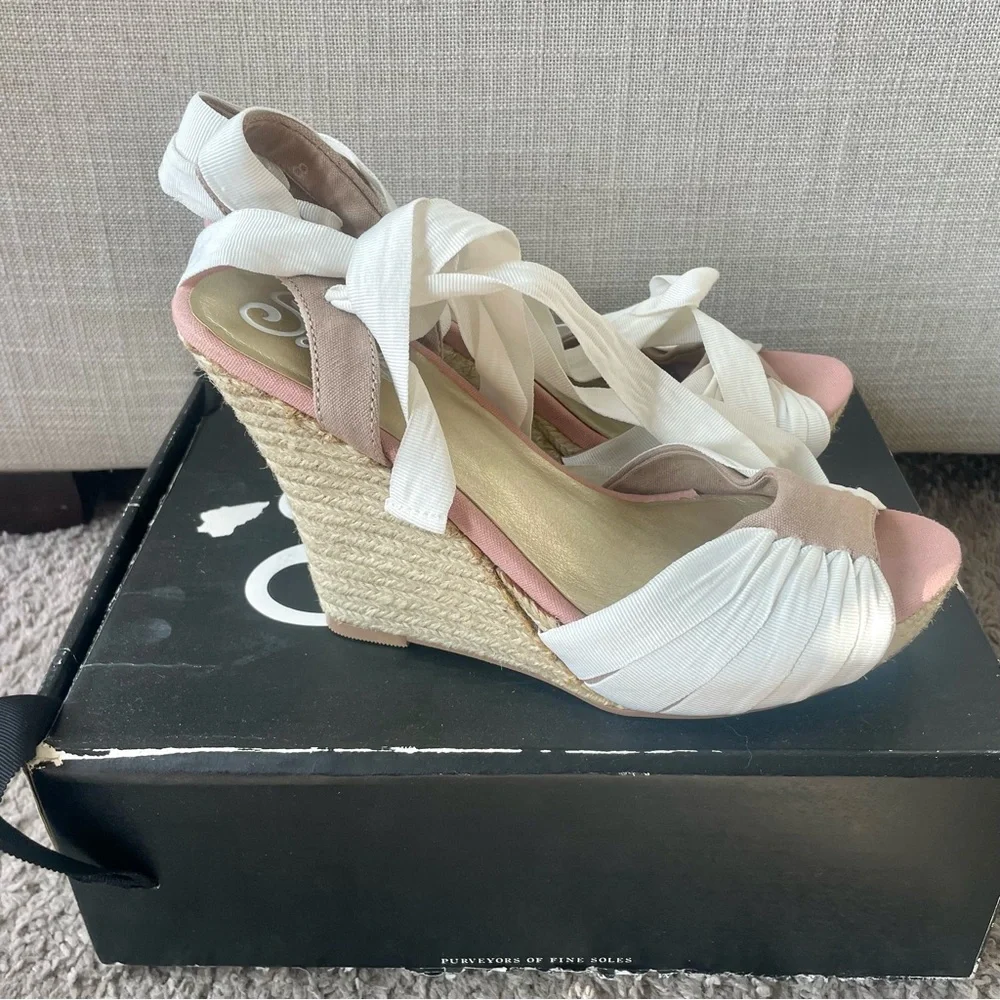 Seychelles Arden Espadrilles Wedge Sandals in White - Picture 5 of 14